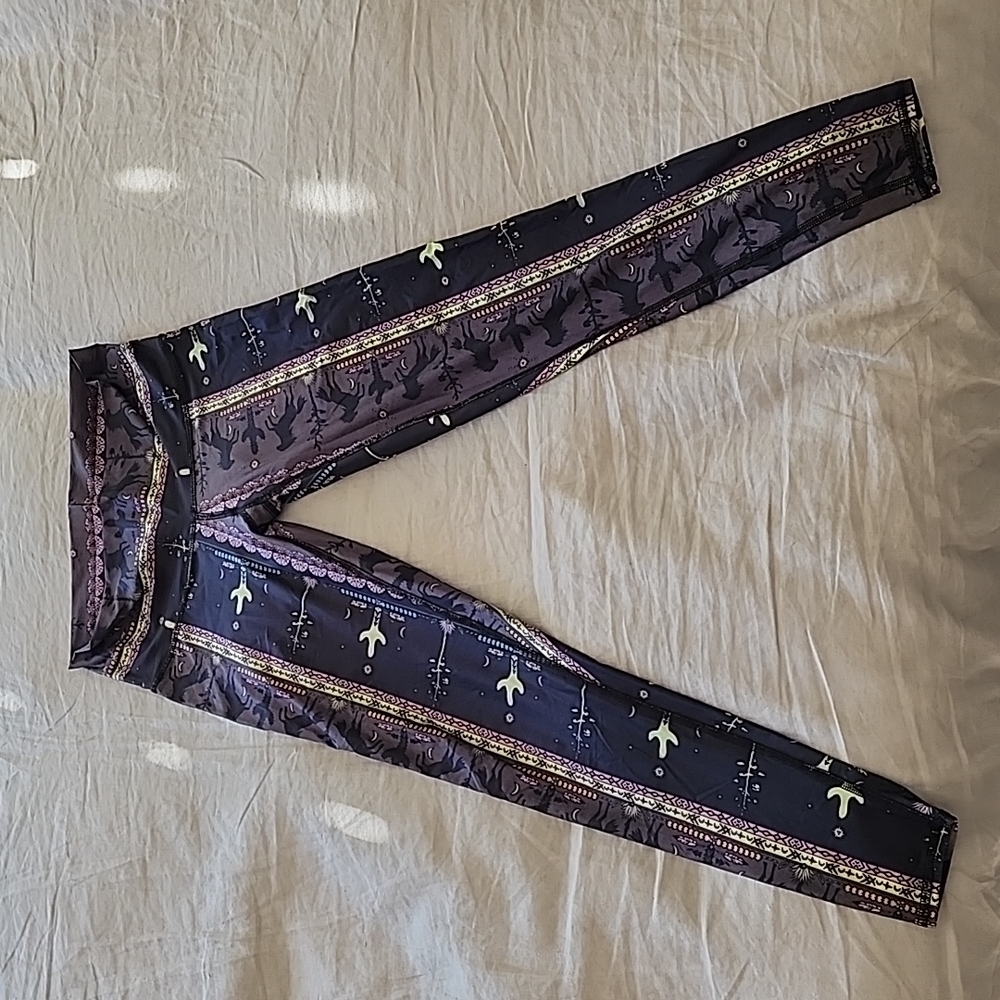 Teeki leggings